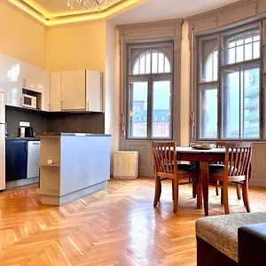 hotellátogatás