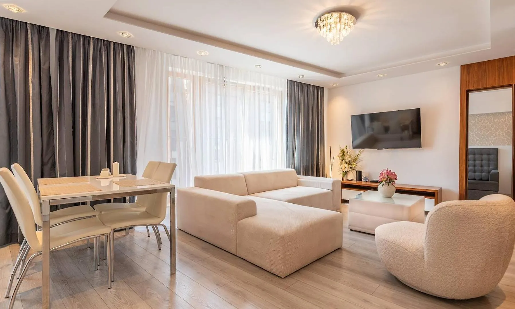 City Lights Apartments Krakow 0*,